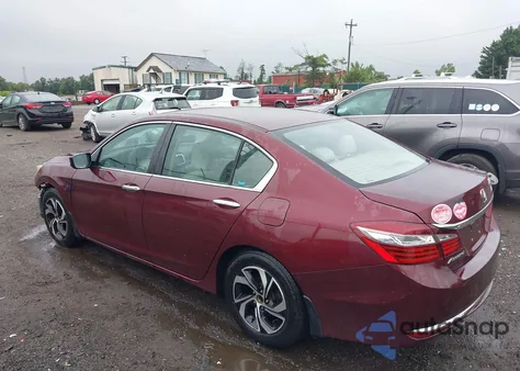 2016 Honda Accord Lx z USA, uszkodzony, nr VIN 1HGCR2F33GA020605